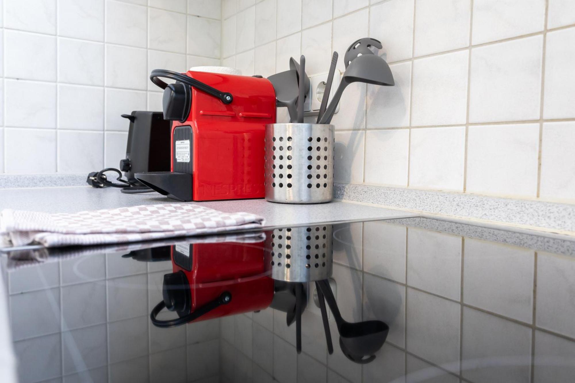 Fullhouse - Halle - R6 Apartments - Smarttv - Nespresso Екстериор снимка